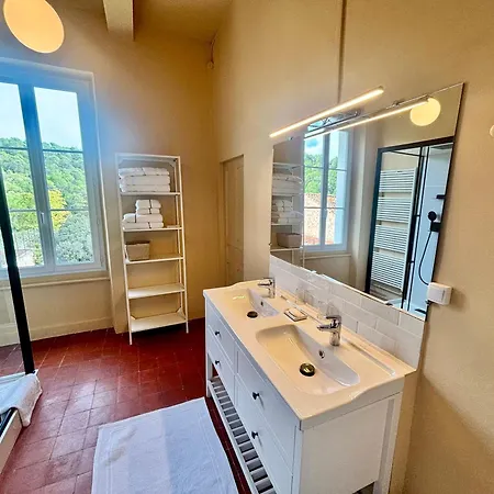 Chateau De Gragnos *