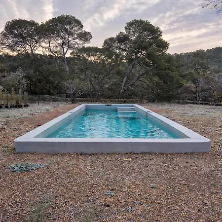 בית נופש Chateau De Gragnos סן-שיניו