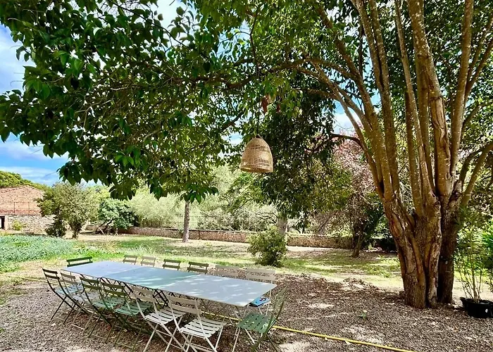 Chateau De Gragnos Vakantiehuis *